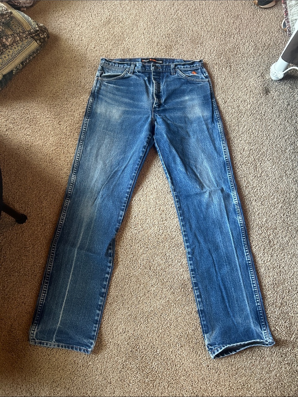 Wrangler Men's Blue Straight-Leg Jeans